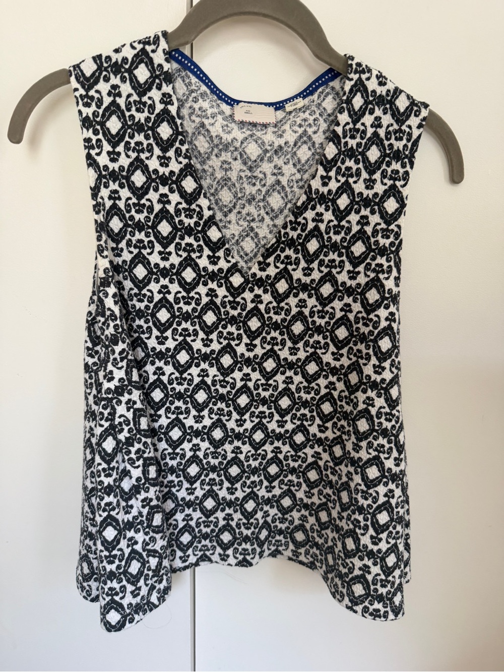Anthropologie Black and White Printed V-Neck Tank